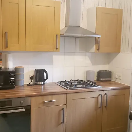 The London Apartment Exterior photo